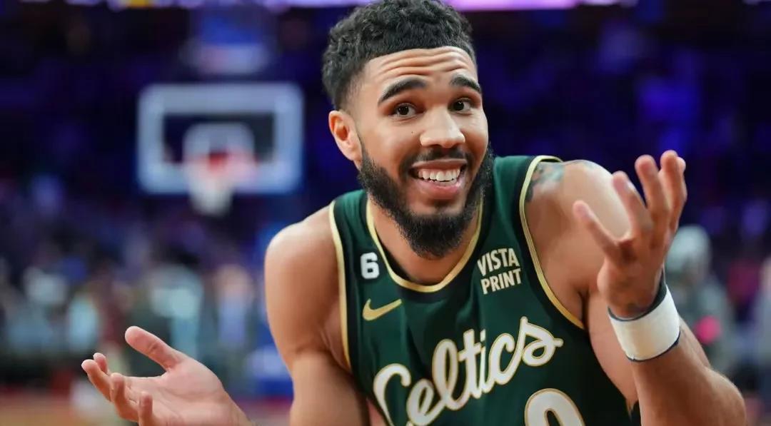 西亚卡姆连续五场比赛得分超过锐不可当,湖人不断突破!上演精彩一战(西亚卡姆身高臂展) 西亚卡姆连续五场比赛得分超过锐不可当,湖人不断突破!上演精彩一战(西亚卡姆身高臂展)