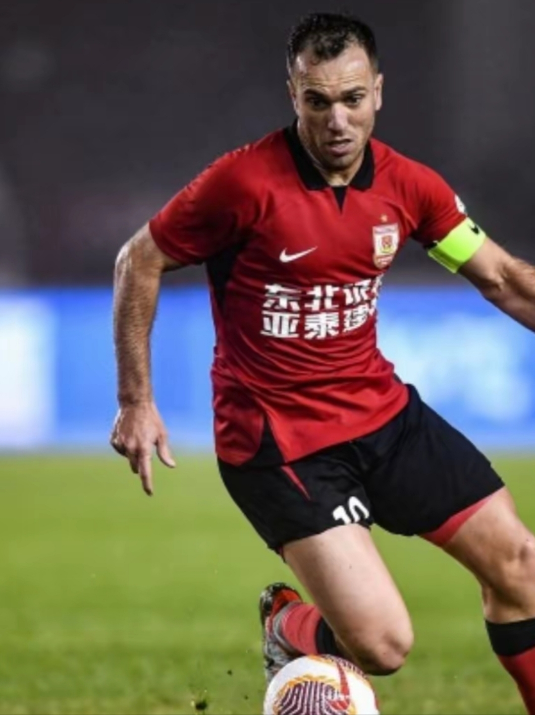 今晨足总杯传出新动向，斯图加特主帅复盘，管理层表态：管理层满意，训练强度明显提升的简单介绍-ayx